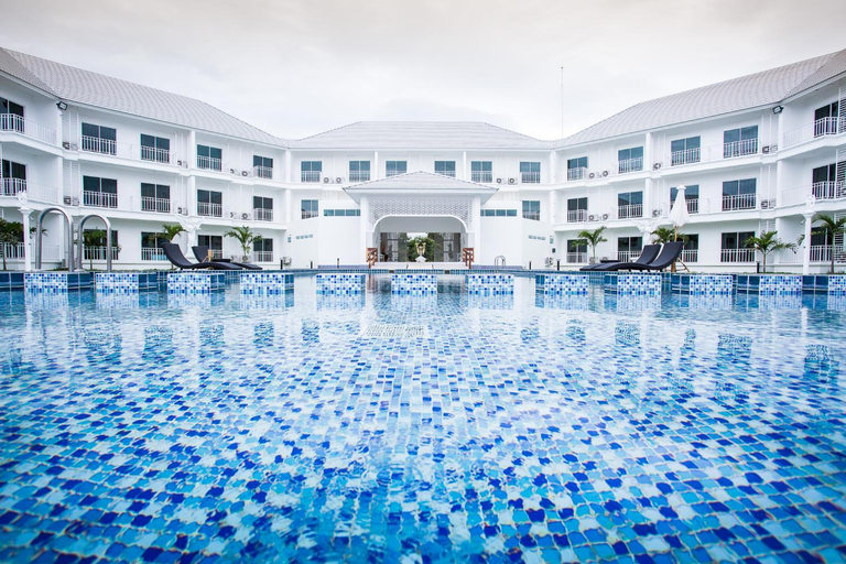 Sport & Beauty 4, White House Hotel, Muang Tak