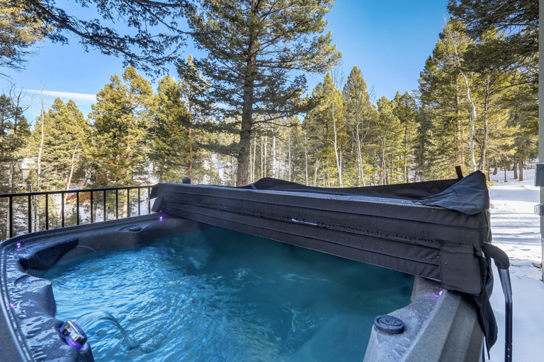 Sport & Beauty 1, Mountain Oasis, Teller