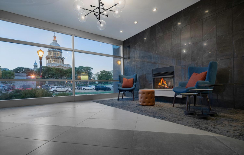 Public Area 2, State House Inn, Trademark Collection by Wyndham, Sangamon