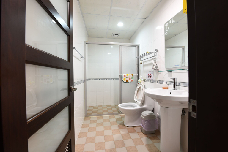 Bathroom 4, bonito inn - Hostel, Taitung
