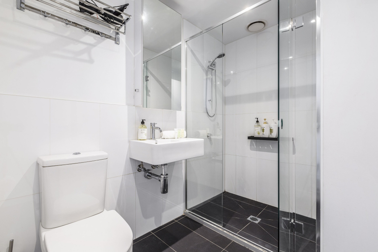 Bathroom 4, Riverview Suites by EdgeTrip, Melbourne