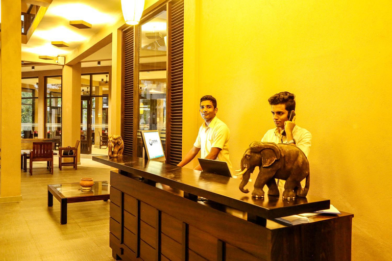 Public Area 2, Oak Ray Wild Yala, Thissamaharama