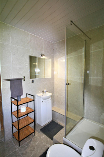 Bathroom 3, Bialowieska Lesniczowka "U Jasia i Malgosi", Hajnówka