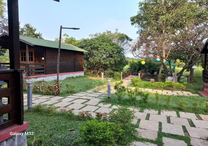 Others 1, Cocorico Stay Ya, Raigarh