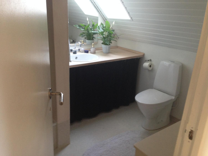 Bathroom 2, Struckshus, Tønder