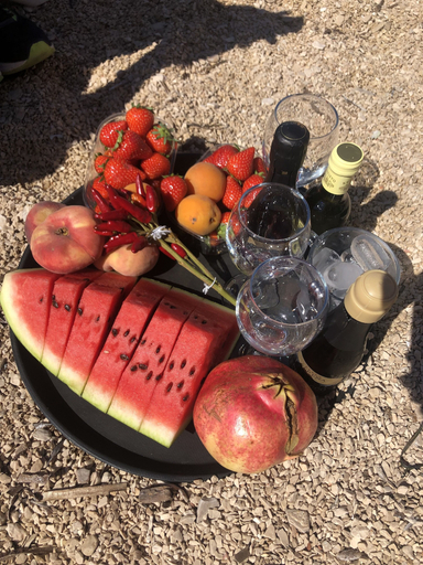 Food & Drinks, Villa More A-11, Sutivan