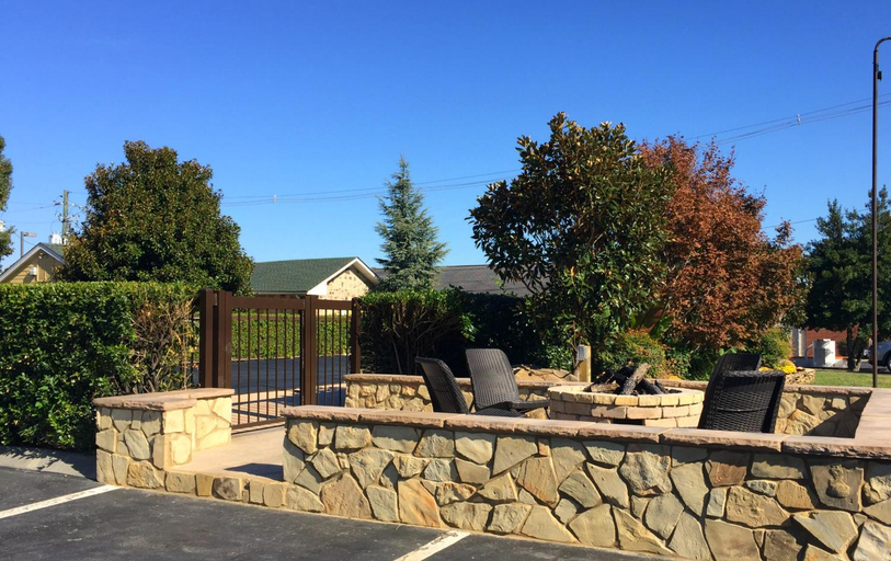 Exterior & Views 2, Baymont by Wyndham Sevierville Pigeon Forge, Sevier
