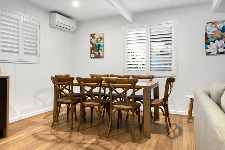 Dining Room 1