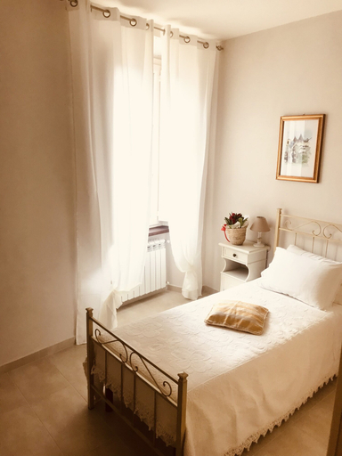 Bedroom 4, I Borghi della Maddalena, Lucca