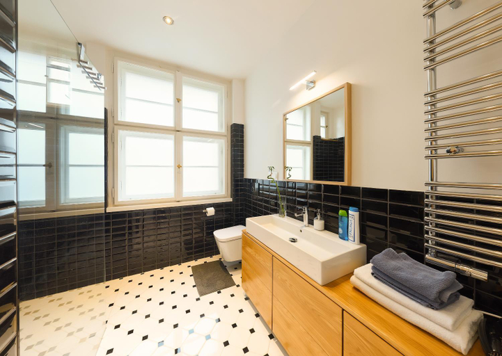 Bathroom 2, Palace Dlouha Apartments - Old Town, Praha 7