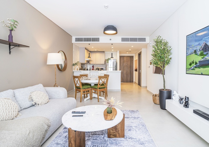 Others 3, HomesGetaway-2BR Apt in 1 Residences, Dubai