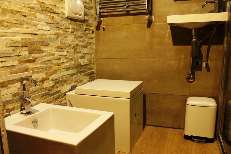 Bathroom 2, A casa di V-Ale, Treviso