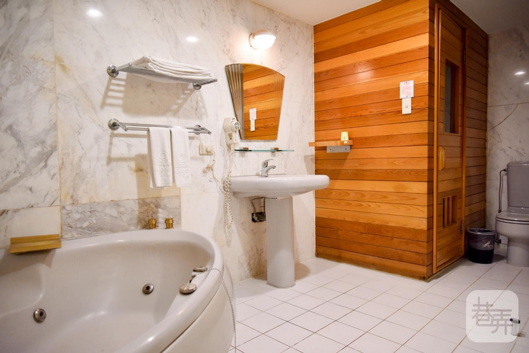 Bathroom 3