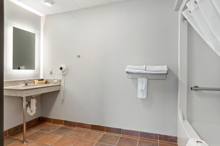 Bathroom 6