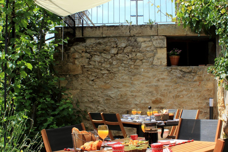 Others 2, Relais de la Renaissance, Dordogne