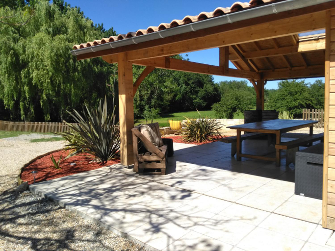 Others 5, Les chambres d'Ausilia, Gironde