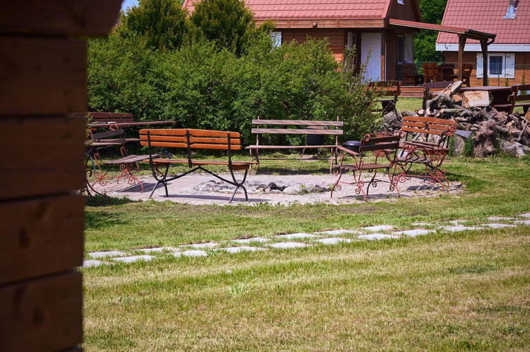 Others 4, Willa Mycyny oraz domki, Olsztyn