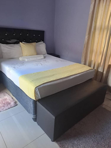 Others 4, Lee Bed & Breakfast, Masungu