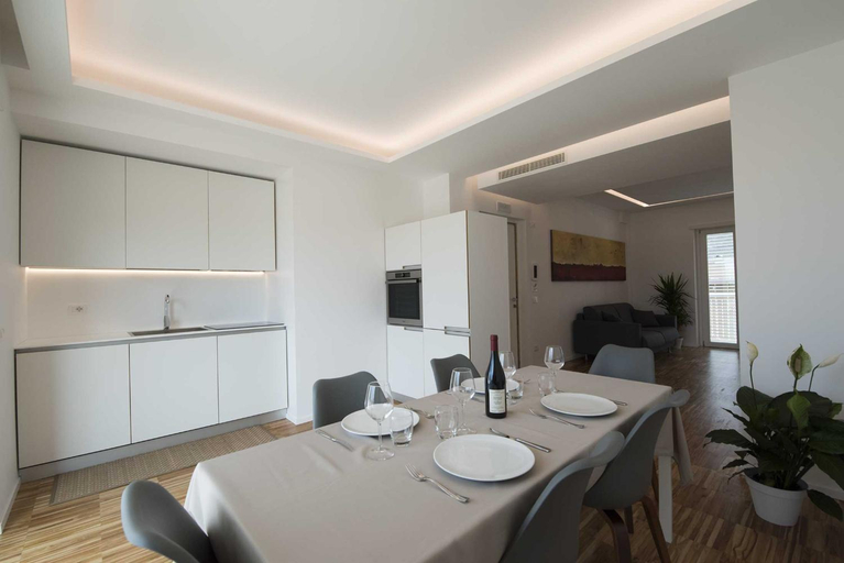 Others 5, Sperlonga Apartments - Villetta con discesa Mare, Latina