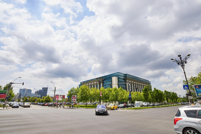 Others 2, AT Central Apartments, Municipiul Bucuresti