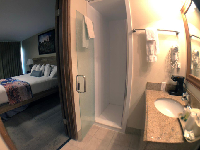 Bedroom 18