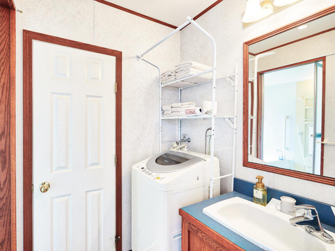 Bathroom 3, Cottage Star House [Okinawa Main island], Nakijin