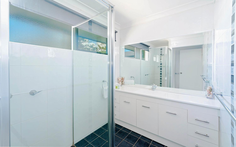 Bathroom 3, Adrift Apartments, Clarence Valley- Coast