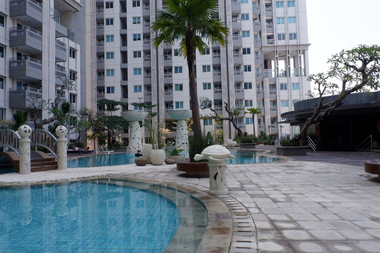 Exterior & Views, Close to Pool Studio Apartment Sky Terrace at Daan Mogot Baru, West Jakarta