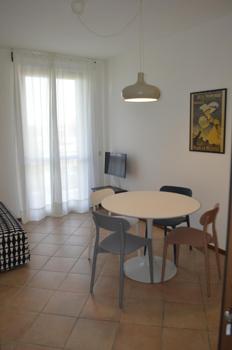 Others 2, V12 Apartments - Trecate, Novara