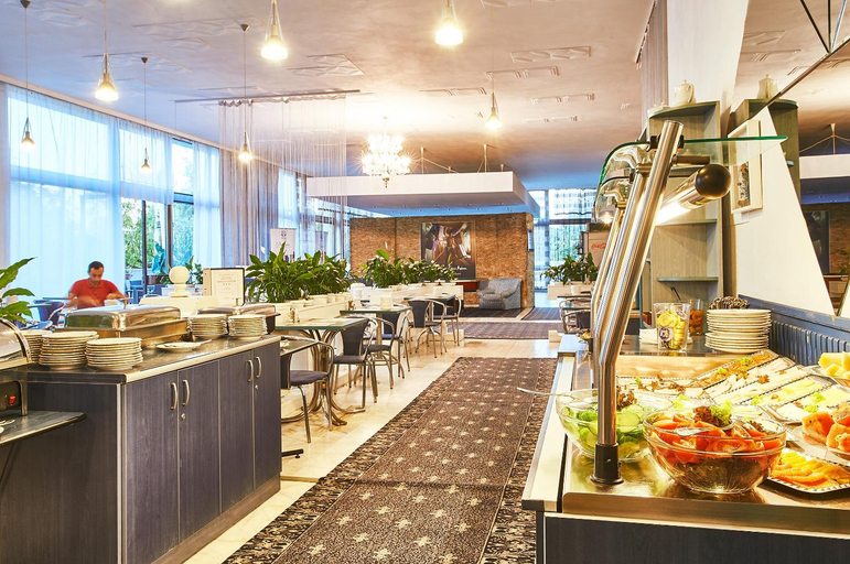 Food & Drinks 5, Continental Drobeta Turnu Severin, Bor
