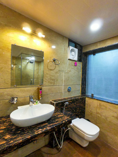 Bathroom 2, Olive Resort - Sillari Pench, Nagpur