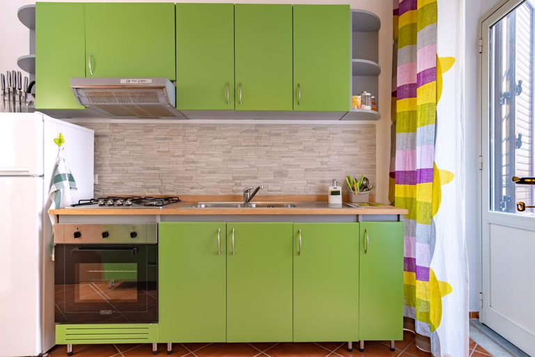 Kitchen 2, Madinah apartments, Palermo