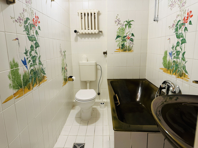 Bathroom 5, Hotel Nest, Berlin