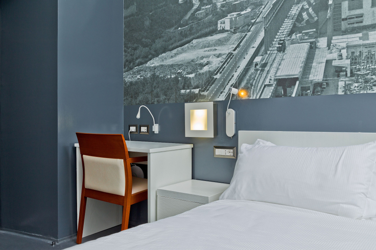 Bedroom 4, BBCHIAIA 197 DELUXE RESIDENCE, Napoli