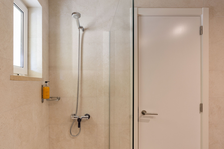 Bathroom 5, AP Adriana Beach Resort, Albufeira