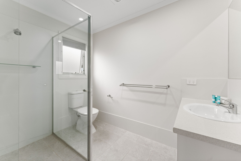 Bathroom 3, Echo Holiday Parks - Waikerie, Loxton Waikerie - West