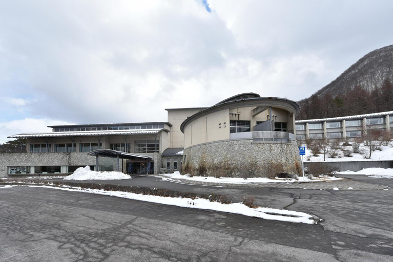 Exterior & Views 1, Harunako Onsen Yusuge, Higashiagatsuma