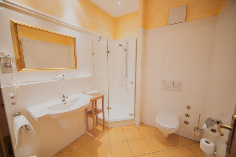 Bathroom 7