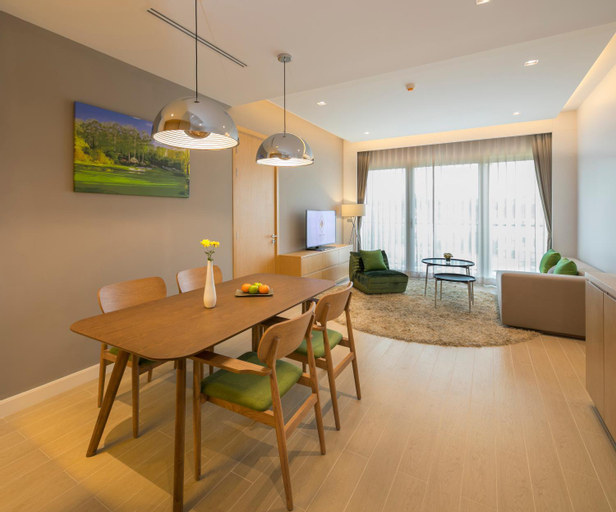 Dining Room 8