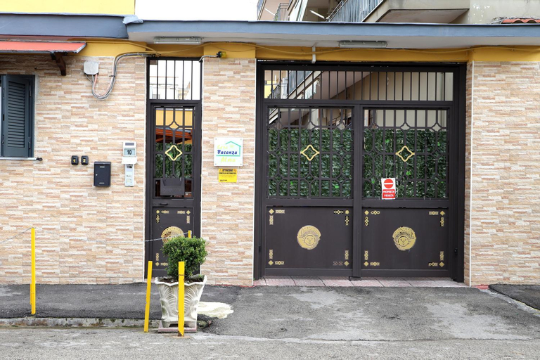 Casa Alma, Napoli