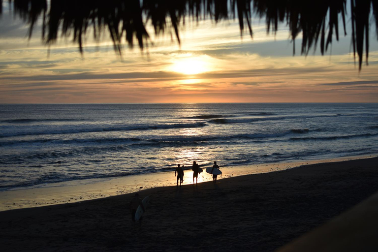 Others 3, Pelicano Surf Camp, La Libertad