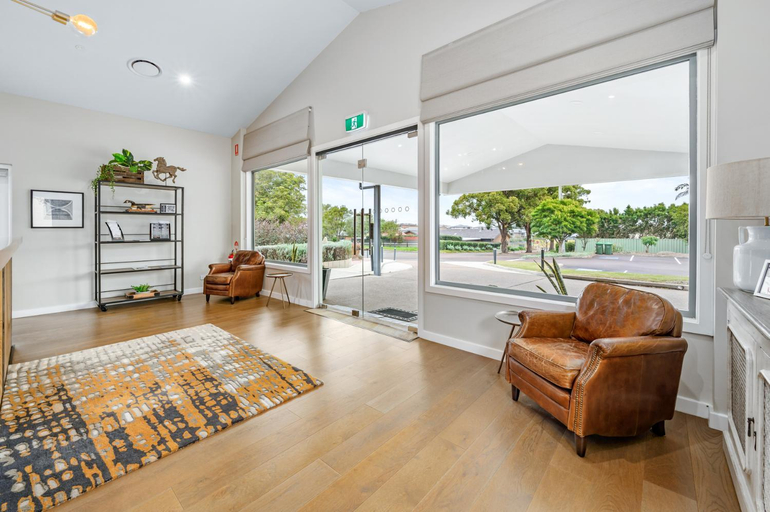 Public Area 2, Hunter Oasis, Maitland