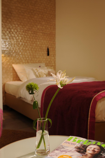 Bedroom 2, Best Western Premier Hotel Victoria, Freiburg im Breisgau