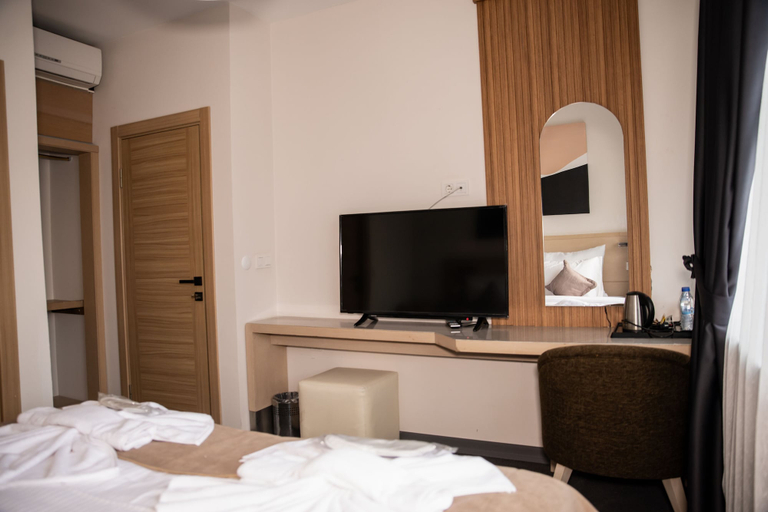 Bedroom 3, Mahall Hotel, Kadıköy