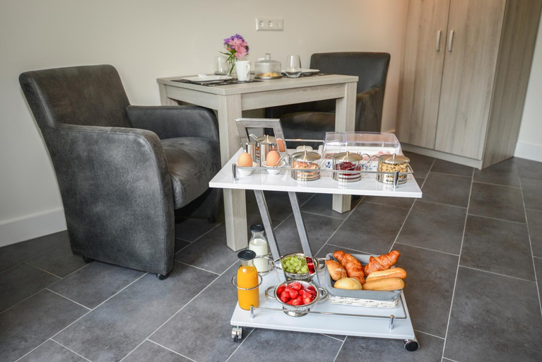 Food & Drinks 5, BnB 't Kraaiennest, Texel