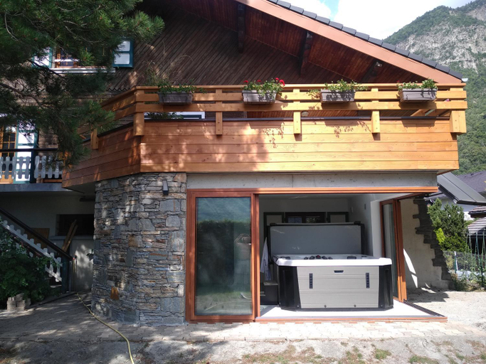 Others 2, La Marmotte de la Tour, Savoie