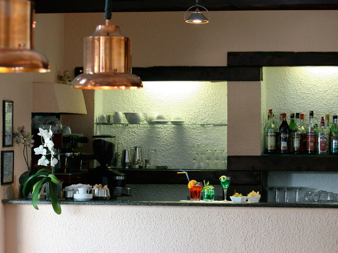 Food & Drinks 5, Golf Hotel, Milano