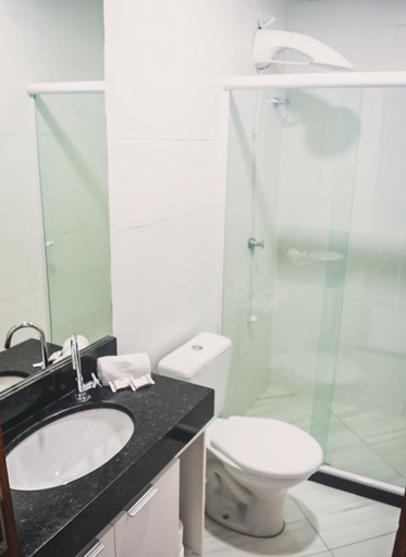 Bathroom 4, Sophia 2 Residence Inn, Arraial do Cabo