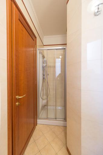 Bathroom 4, Diana Park Hotel, Florence