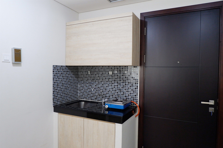 Others 5, Close to Pool Studio Apartment Sky Terrace at Daan Mogot Baru, West Jakarta